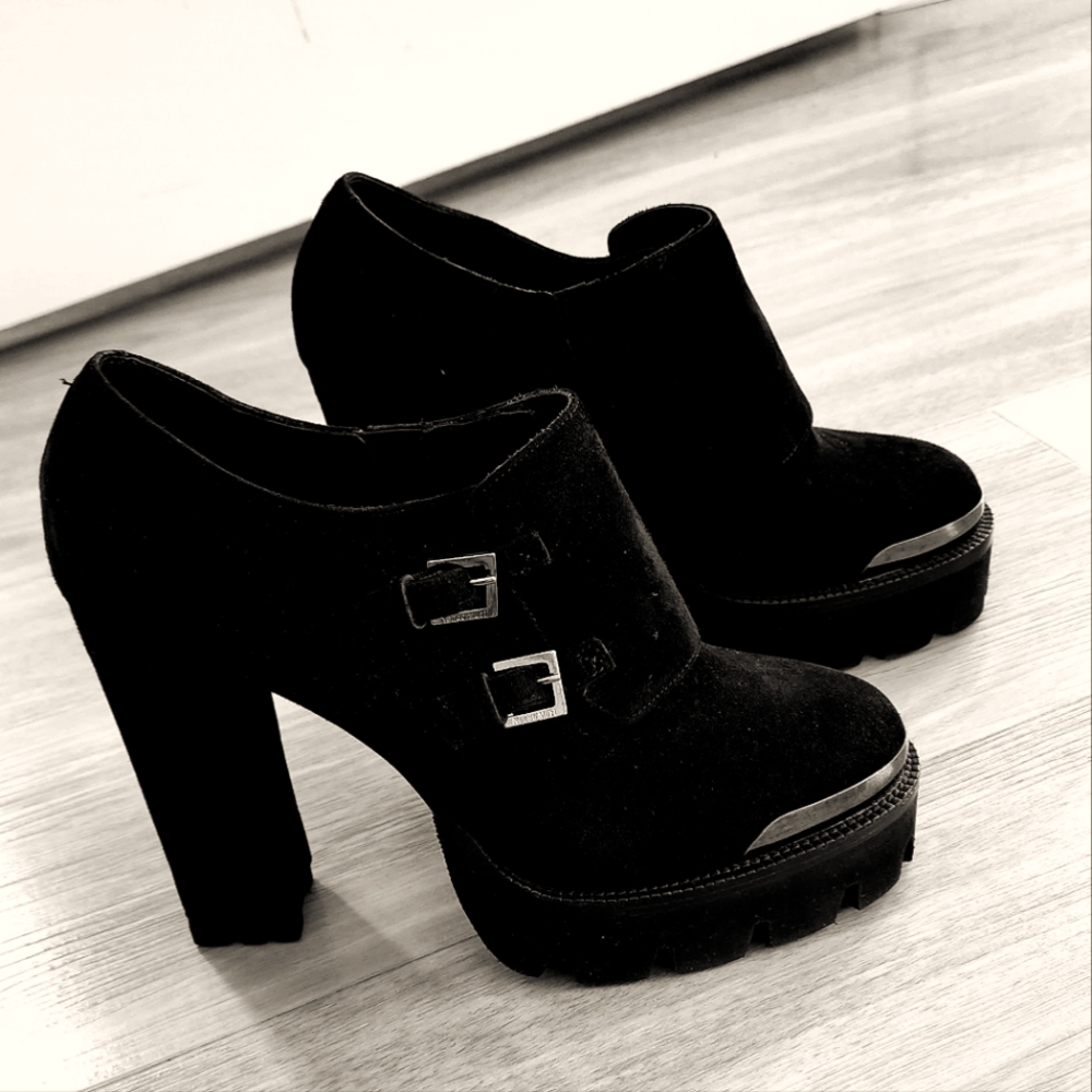 Nando Muzi booties